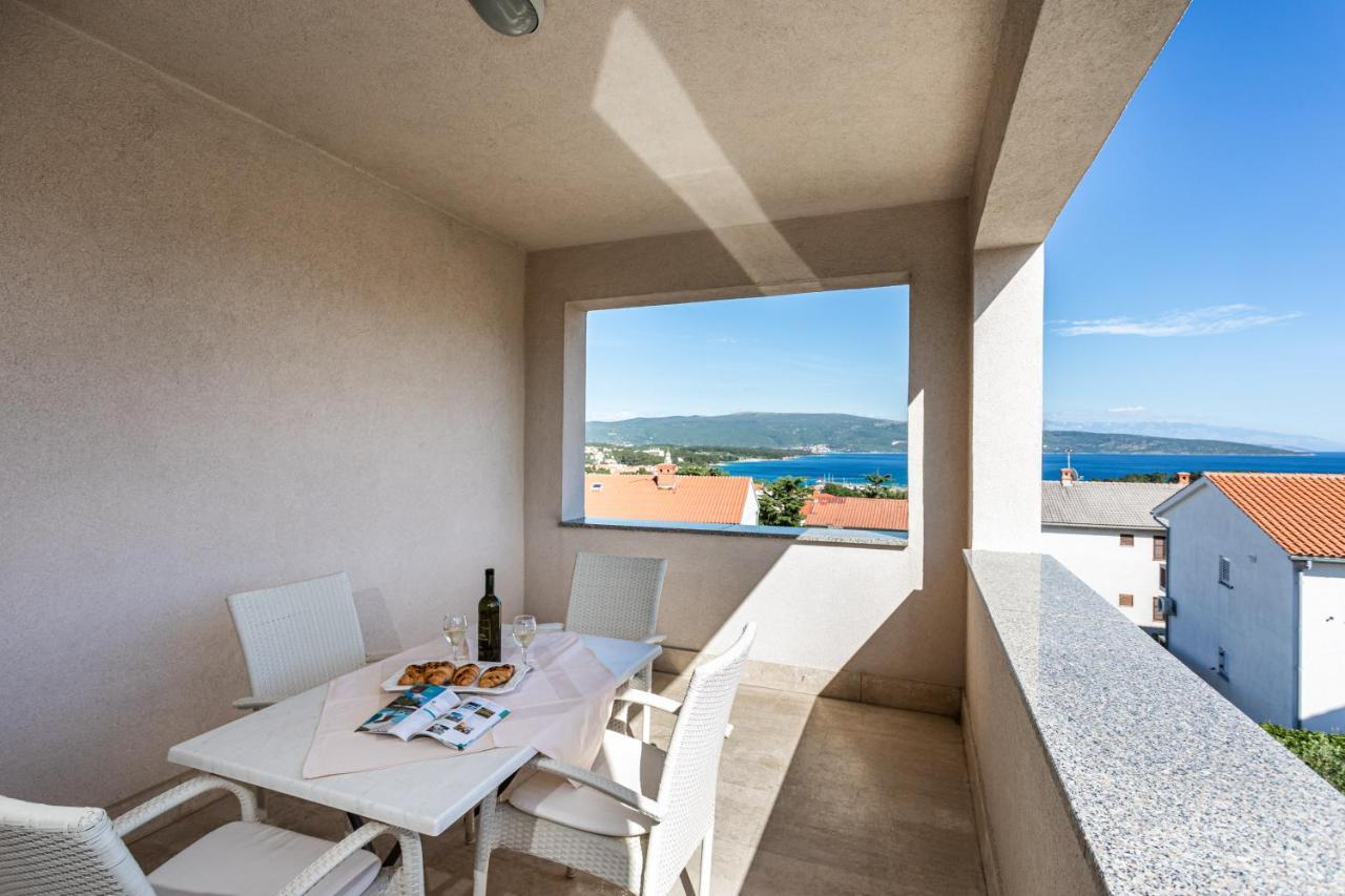 Apartments Villa Ana Krk Town Eksteriør billede